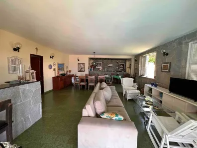 Casa com 5 Quartos à venda, 600m² no Aquiraz, Aquiraz