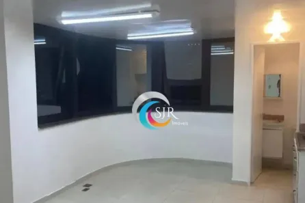 Sala Comercial à venda, 40m² no Indianópolis, São Paulo