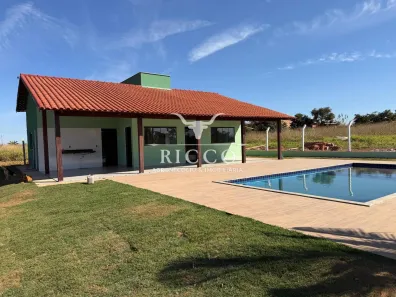 Fazenda/Sítio com 2 Quartos à venda, 2000m² no Área Rural de Senador Canedo, Senador Canedo