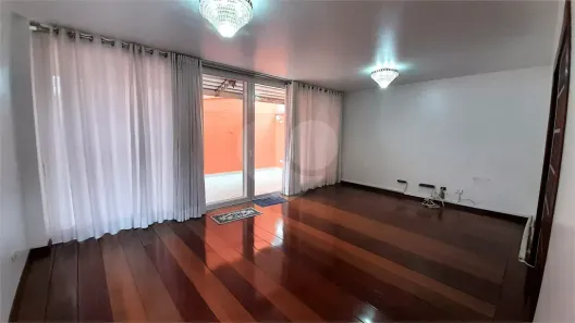Casa com 3 Quartos à venda, 155m² no Chácara Santo Antônio (Zona Sul), São Paulo