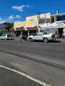 Casa com 2 Quartos à venda, 200m² no Cajuru, Curitiba