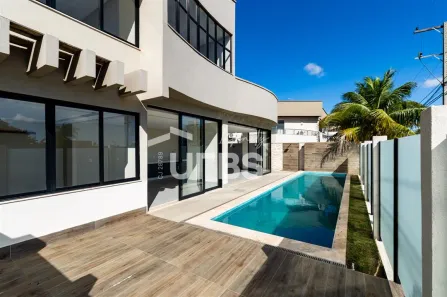 Casa de Condomínio com 4 Quartos à venda, 322m² no Jardins Lisboa, Goiânia