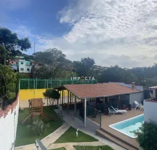 Casa com 5 Quartos à venda, 600m² no Monte Azul, Pouso Alegre