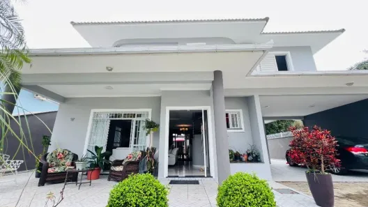 Casa de Condomínio com 4 Quartos à venda, 263m² no Itacorubi, Florianópolis