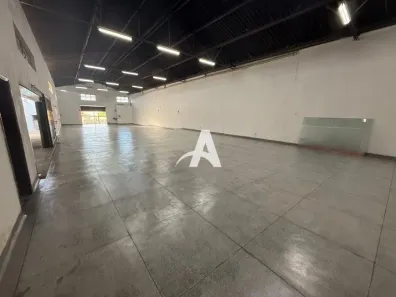 Galpão/Depósito/Armazém para alugar, 480m² no Presidente Roosevelt, Uberlândia