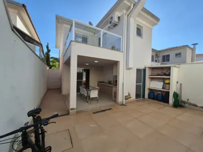 Casa de Condomínio com 3 Quartos à venda, 100m² no Jardim Interlagos, Hortolândia