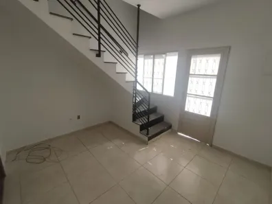 Sobrado com 2 Quartos para alugar, 52m² no Núcleo Residencial Professor Carlos Aldrovandi, Indaiatuba
