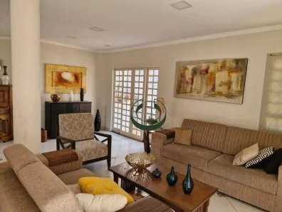Casa com 4 Quartos à venda, 300m² no Mansões Santo Antônio, Campinas