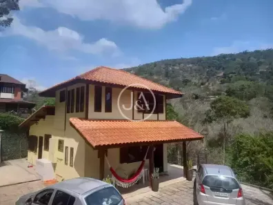Casa com 3 Quartos à venda, 92m² no Araras, Petrópolis