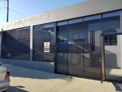 Casa com 3 Quartos para alugar, 100m² no Conjunto Habitacional Saltinho, Londrina