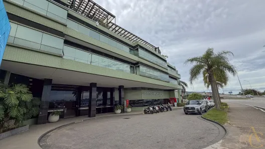 Sala Comercial para alugar, 531m² no Centro, Florianópolis