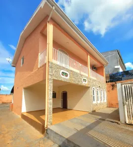 Sobrado com 4 Quartos à venda, 200m² no São Francisco, São José do Rio Preto