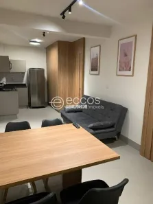 Apartamento com 1 Quarto para alugar, 45m² no Santa Mônica, Uberlândia