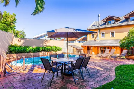 Casa com 4 Quartos à venda, 335m² no Ipanema, Porto Alegre