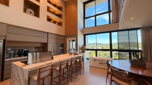 Apartamento com 4 Quartos para alugar, 206m² no Jurerê Internacional, Florianópolis