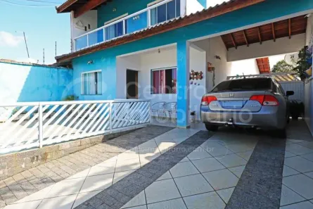 Casa com 4 Quartos à venda, 191m² no Centro, Peruíbe