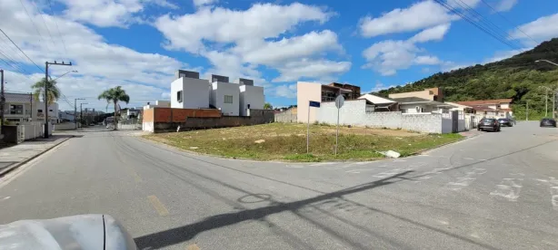 Lote/Terreno à venda, 272m² no Bela Vista, Palhoça
