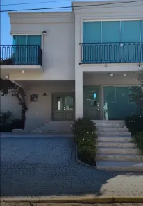 Casa com 3 Quartos à venda, 219m² no Praia do Estaleiro, Balneário Camboriú