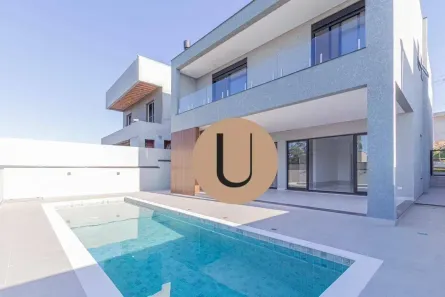 Casa de Condomínio com 4 Quartos à venda, 378m² no Granja Viana, Cotia