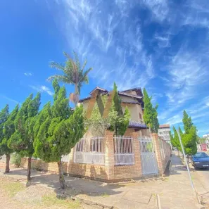 Casa com 3 Quartos à venda, 350m² no Vila Eunice Nova, Cachoeirinha
