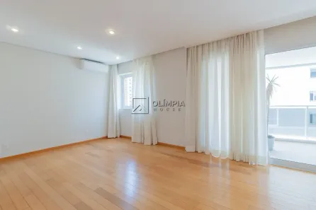 Apartamento com 3 Quartos para alugar, 167m² no Vila Nova Conceição, São Paulo