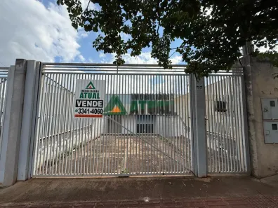 Casa com 2 Quartos à venda, 57m² no Colúmbia, Londrina