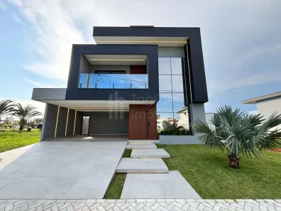 Casa com 4 Quartos à venda, 297m² no Ogiva, Cabo Frio