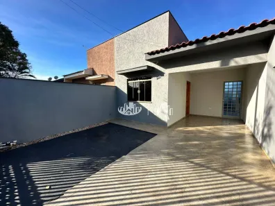 Casa com 3 Quartos para alugar, 94m² no Cafezal, Londrina