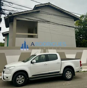 Casa com 4 Quartos à venda, 360m² no Ipitanga, Lauro de Freitas