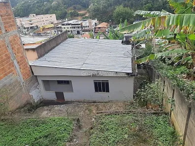 Casa com 2 Quartos à venda, 225m² no Ipiranga, Juiz de Fora