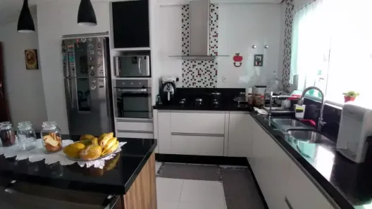 Sobrado com 3 Quartos à venda, 232m² no Vila Metalúrgica, Santo André