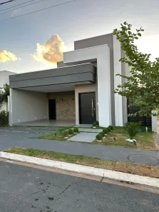 Casa de Condomínio com 3 Quartos à venda, 151m² no Condomínio Primor das Torres, Cuiabá
