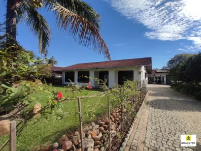 Casa com 4 Quartos à venda, 1077m² no Vila Nova, Joinville