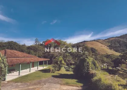 Fazenda/Sítio com 4 Quartos à venda, 120m² no Centro (São Francisco Xavier), São José dos Campos