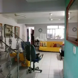 Casa com 6 Quartos à venda, 280m² no São Domingos, Niterói