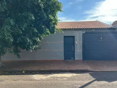 Casa com 2 Quartos à venda, 191m² no Jardim Imá, Campo Grande