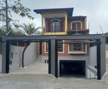 Sobrado com 4 Quartos à venda, 298m² no Bortolândia, São Paulo