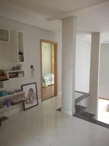 Casa com 3 Quartos à venda, 150m² no Cabral, Contagem