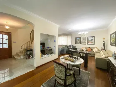 Casa com 3 Quartos à venda, 230m² no Vila Mariana, São Paulo