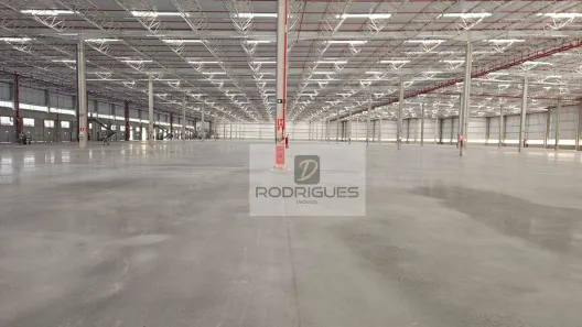 Galpão/Depósito/Armazém para alugar, 4100m² no Batistini, São Bernardo do Campo