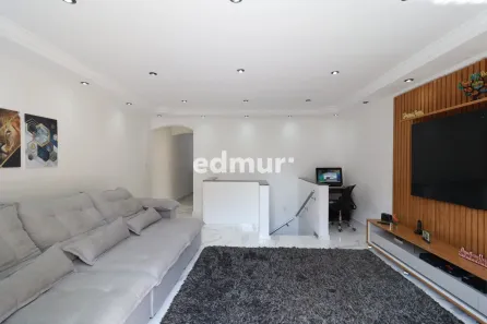 Sobrado com 4 Quartos à venda, 342m² no Jardim das Maravilhas, Santo André