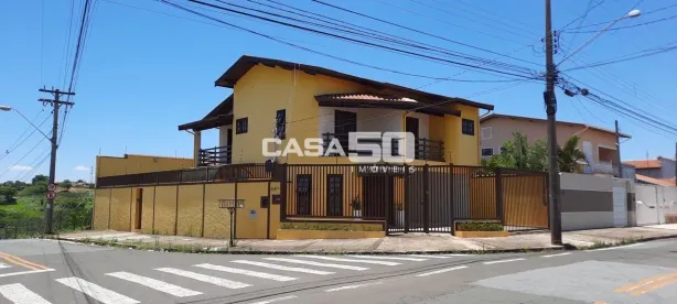 Sobrado com 3 Quartos à venda, 274m² no Jardim Antonio Von Zuben, Campinas