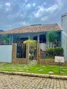 Casa com 3 Quartos à venda, 460m² no Centro, Campos dos Goytacazes