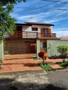 Casa com 3 Quartos para alugar, 185m² no Cidade Universitária, Campinas
