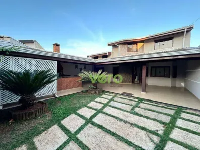 Casa com 4 Quartos para alugar, 260m² no Parque Novo Mundo, Americana