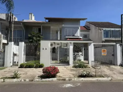 Sobrado com 4 Quartos à venda, 242m² no Marechal Rondon, Canoas