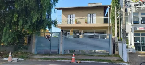 Sobrado com 2 Quartos à venda, 260m² no Chácaras Alpina, Valinhos
