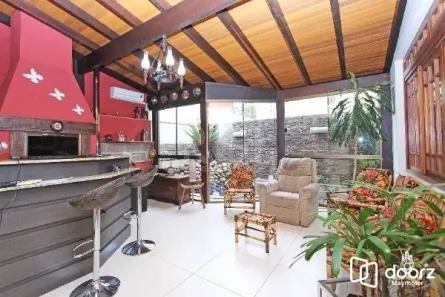Casa com 3 Quartos à venda, 190m² no Ipanema, Porto Alegre