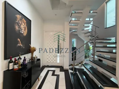 Sobrado com 3 Quartos à venda, 276m² no Parque Assunção, Taboão da Serra