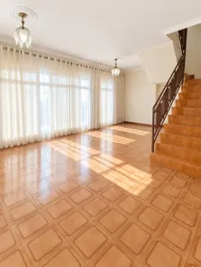 Sobrado com 3 Quartos à venda, 133m² no Vila Carrão, São Paulo